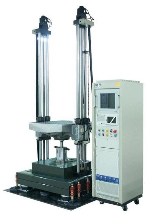 Impact toughness test for industrial fasteners